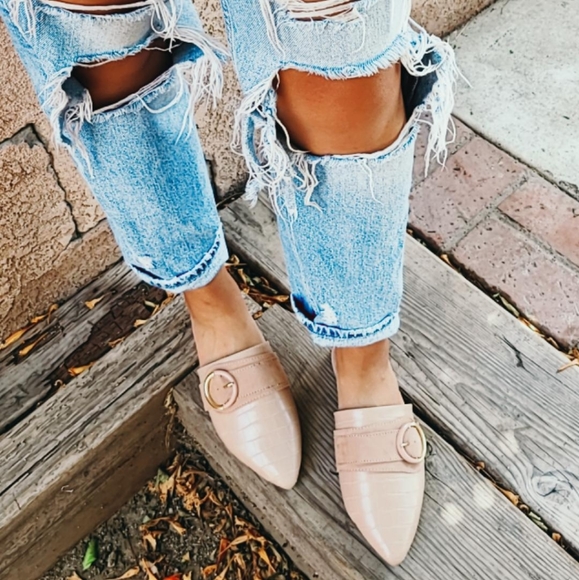 🚨//The Amber// Taupe mule Flat - Picture 6 of 8